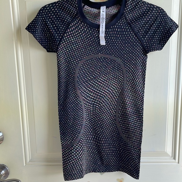 Tops - Lululemon Swiftly tech s/s shirt
